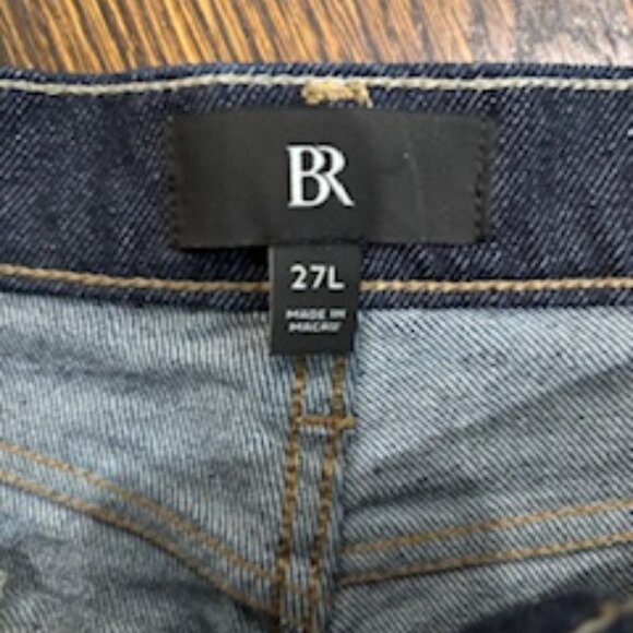 LIke New Curvy High-Rise subtle Flare Jean with slit sz 27L - Picture 5 of 9